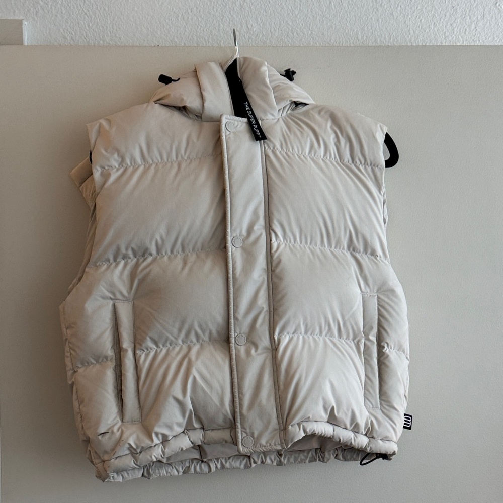 TNA Women's Cream Puffer Vest